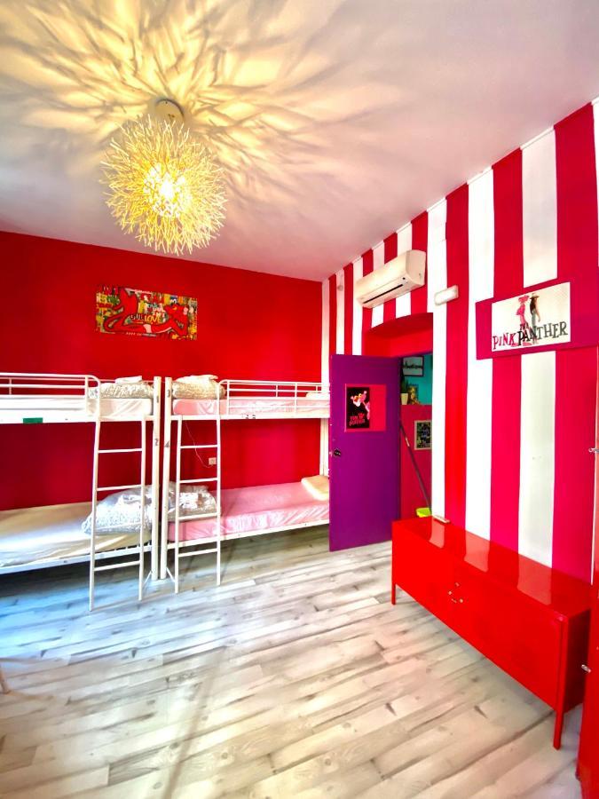 Sevilla Kitsch Hostel Art Экстерьер фото