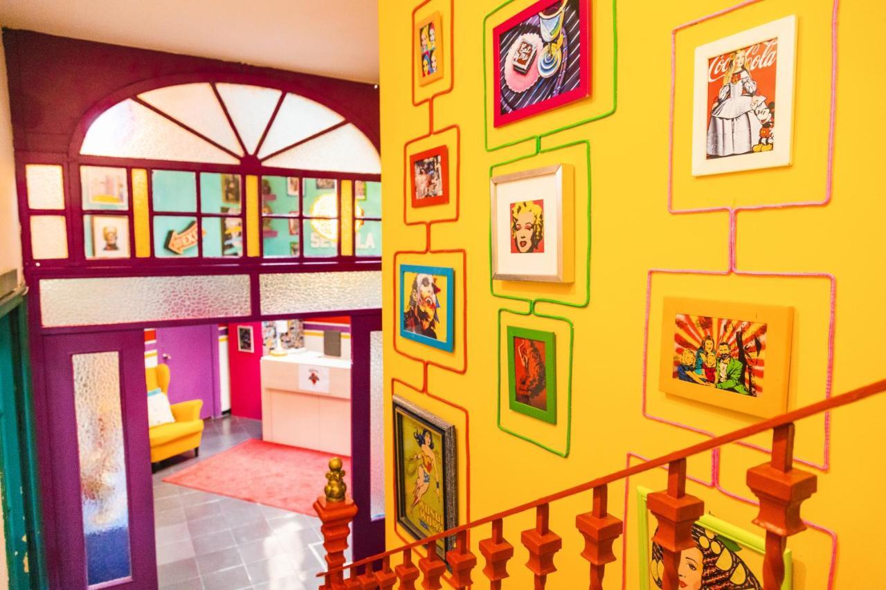 Sevilla Kitsch Hostel Art Экстерьер фото